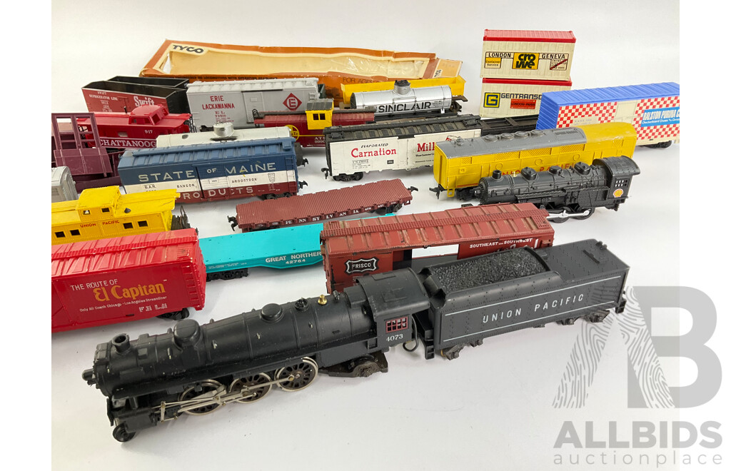 Collection of HO Scale Rolling Stock, Including Tyco, Varney and More