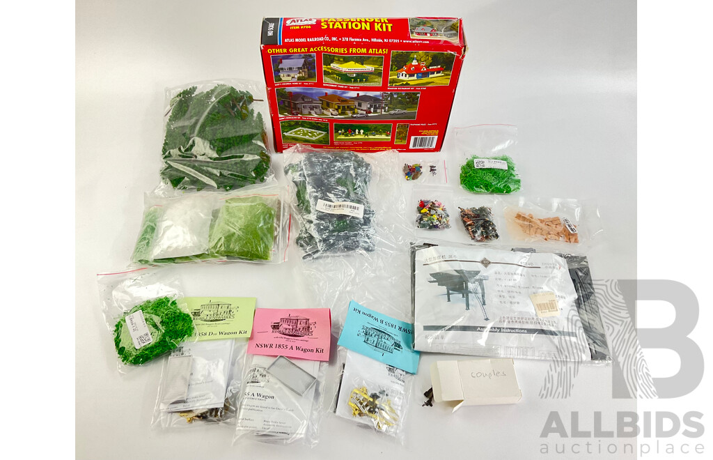 Atlas Ho Scale Passenger Station Kit, NSWR 1855 B Wagon Kit , Figures, and More