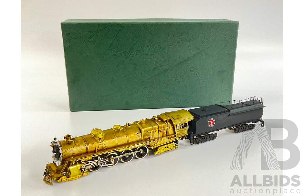 Great Northern Railway Tenshodo Brass Steam Locomotive with Oil Tender, HO Scale