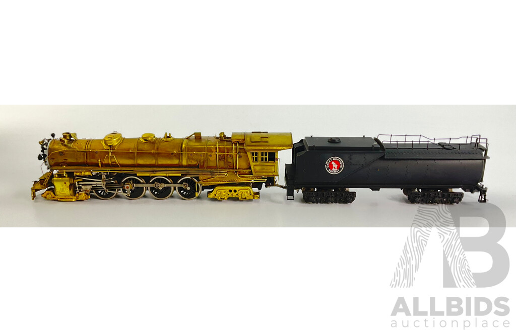 Great Northern Railway Tenshodo Brass Steam Locomotive with Oil Tender, HO Scale