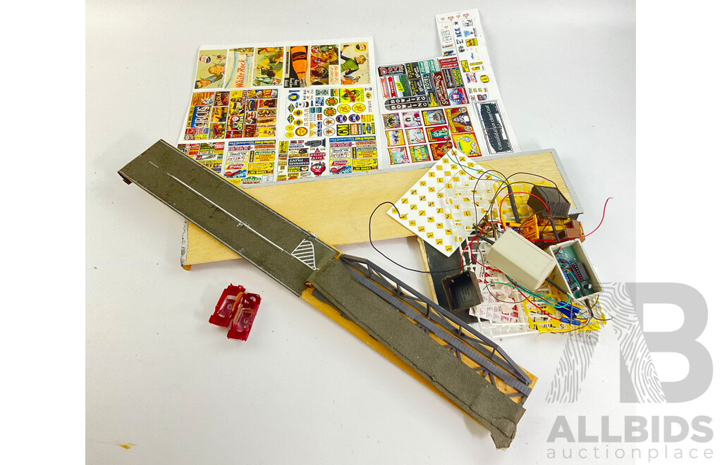 Collection of HO Scale Curved and Straight Track Pieces, Transformer, Scenery, Magazines and More
