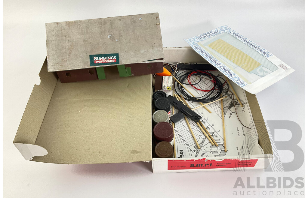 Collection of HO Scale Curved and Straight Track Pieces, Transformer, Scenery, Magazines and More