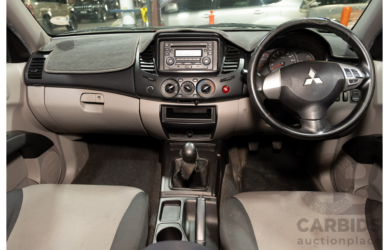 4/2011 Mitsubishi Triton GLX MN MY11 Double Cab Utility Silver Turbo Diesel 2.5L