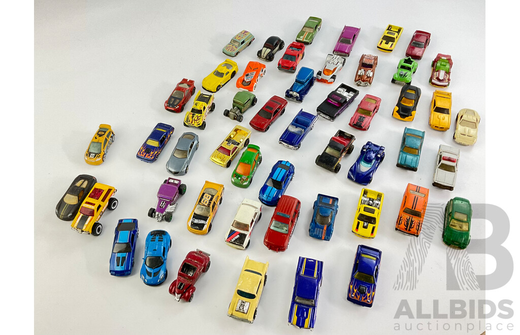 Large Collection of Vintage Matchbox Cars