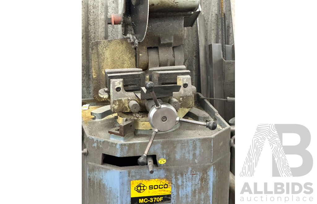 SOCO 2 Speed Metal Cutting Saw (MC-370F)