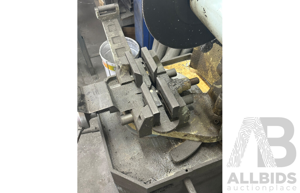 SOCO 2 Speed Metal Cutting Saw (MC-370F)