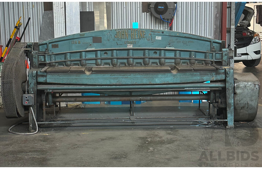 JOHN HEINE Guillotine 118B Series 1