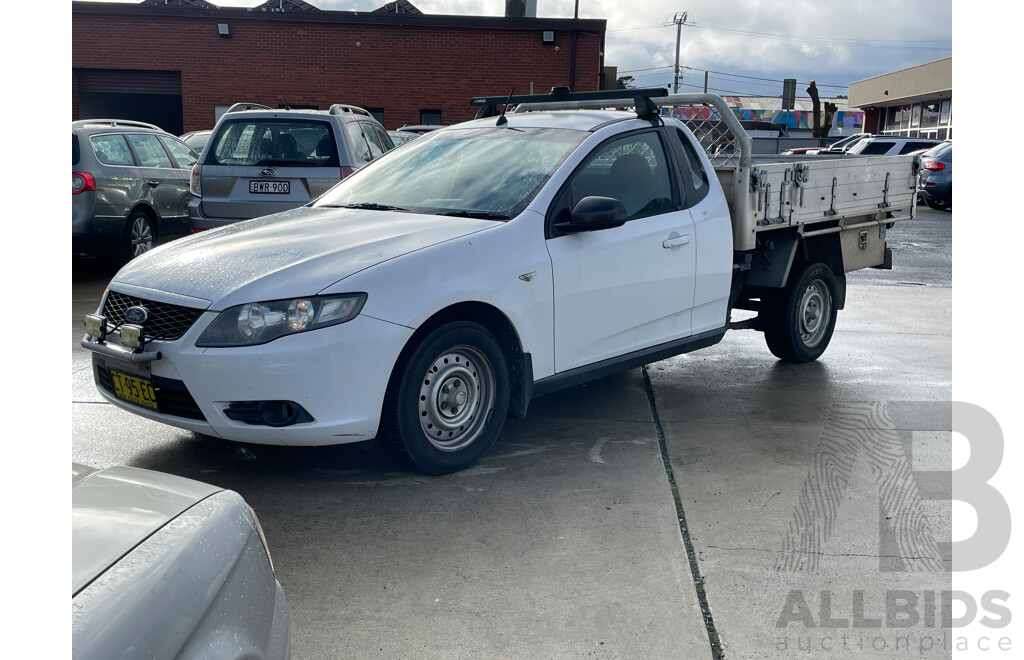 8/2011 Ford Falcon FG C/Chas White - Lot 1475740 | CARBIDS