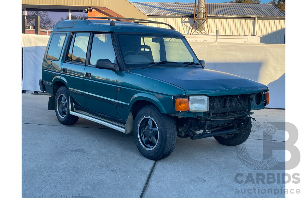 9/1995 Land Rover Discovery V8i (4x4)  4d Wagon Green 3.9L