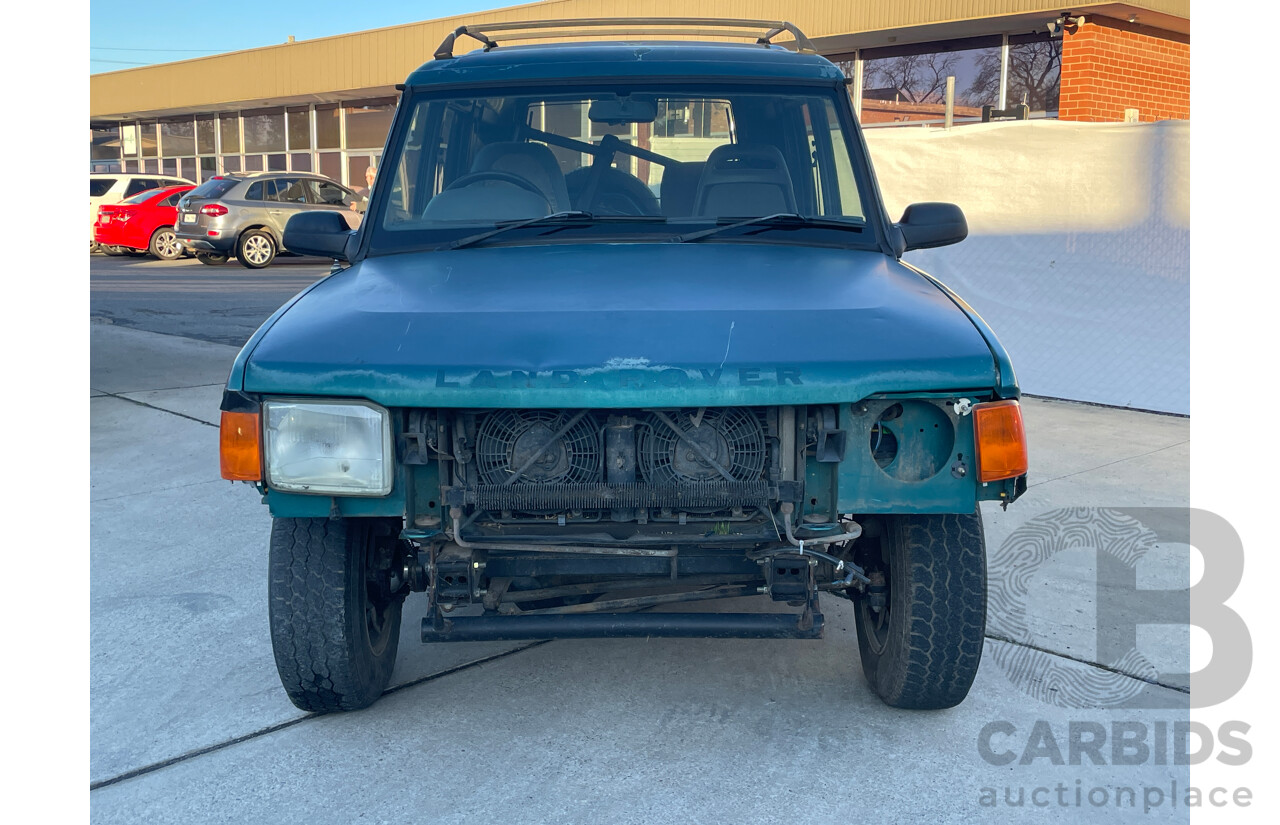 9/1995 Land Rover Discovery V8i (4x4)  4d Wagon Green 3.9L