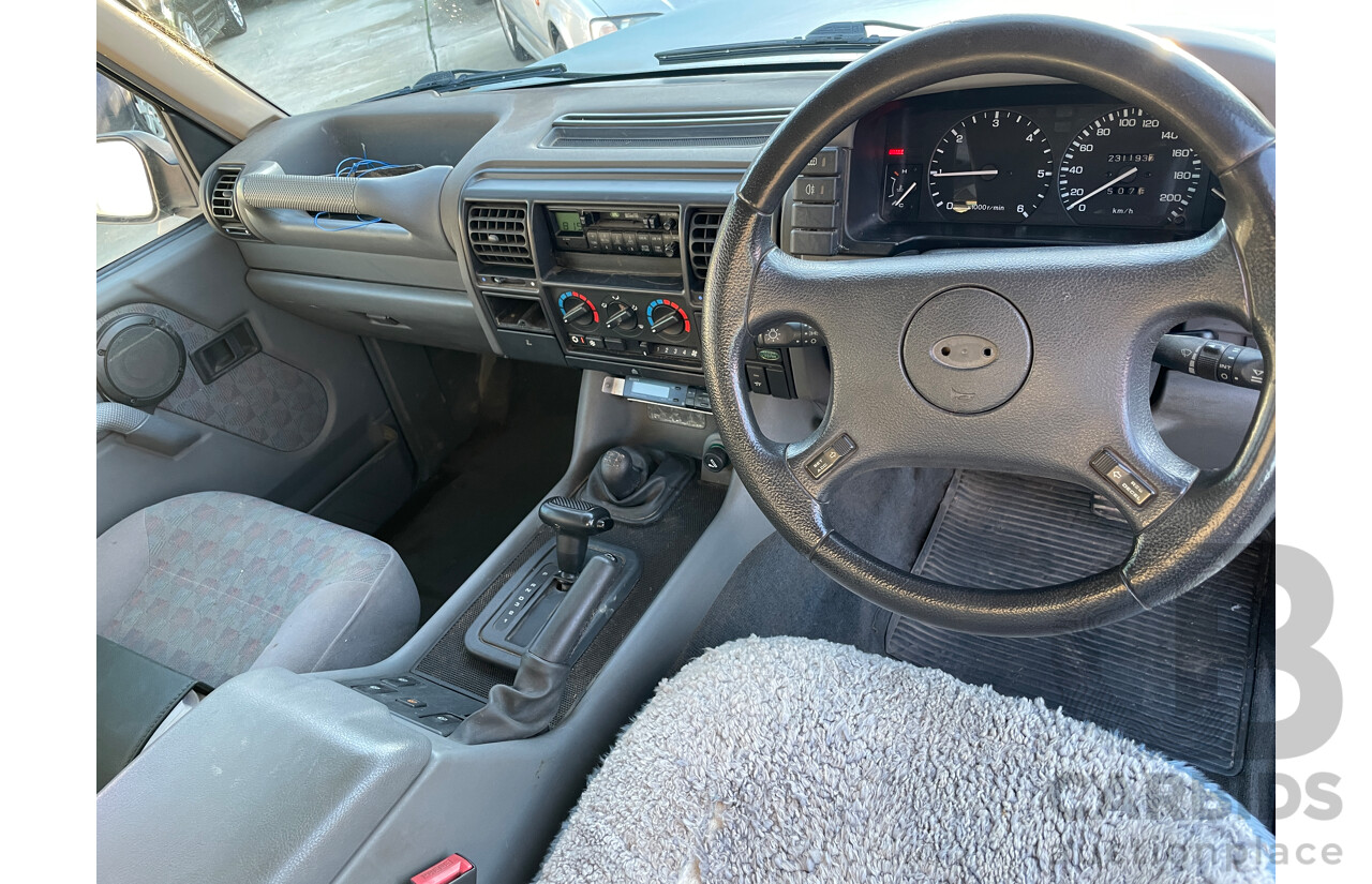 9/1995 Land Rover Discovery V8i (4x4)  4d Wagon Green 3.9L