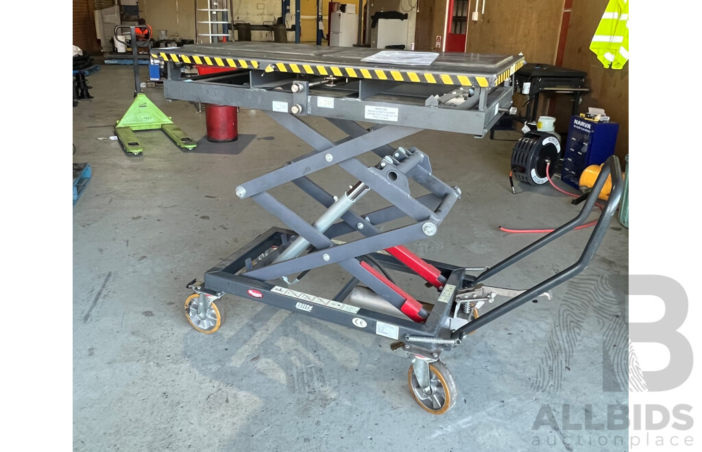 Blitz Master Gear 1 Platform Lift