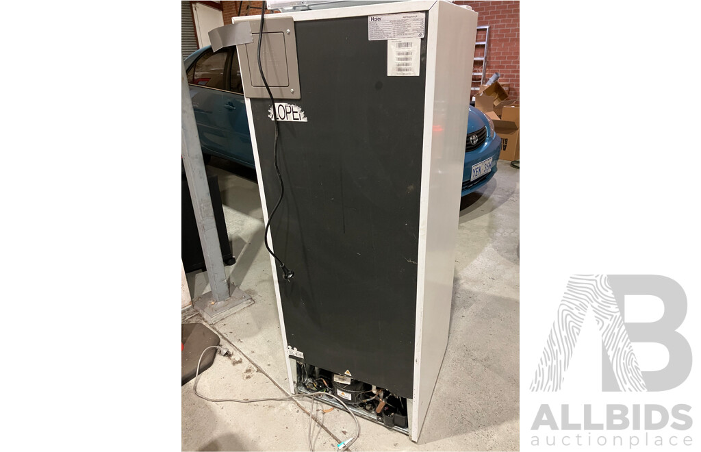 Haier HRF220TW Fridge Freezer HRF220TW