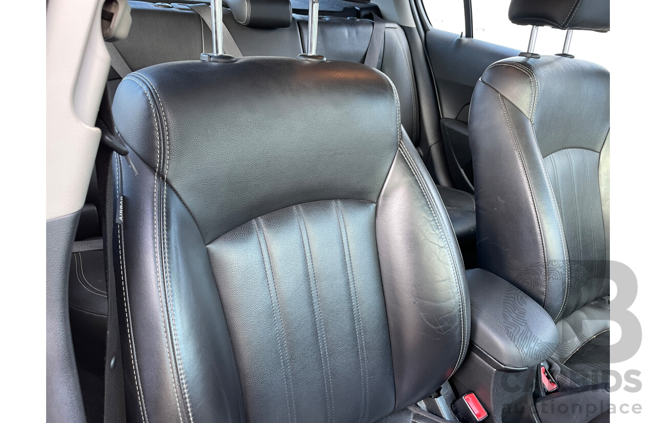 5/2014 Holden Cruze SRi Z-Series JH MY14 5d Hatchback Red 1.6L