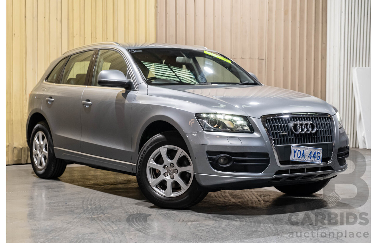 1/2010 Audi Q5 2.0 TDI Quattro (AWD) 8R MY10 4d Wagon Grey Turbo Diesel 2.0L