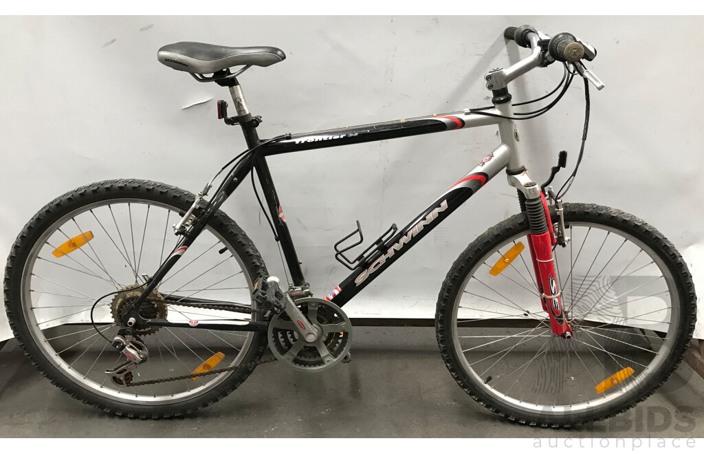 Schwinn Frontier GS 7 Speed Mountain Bike