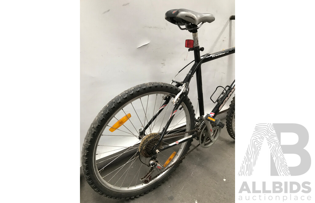 Schwinn Frontier GS 7 Speed Mountain Bike