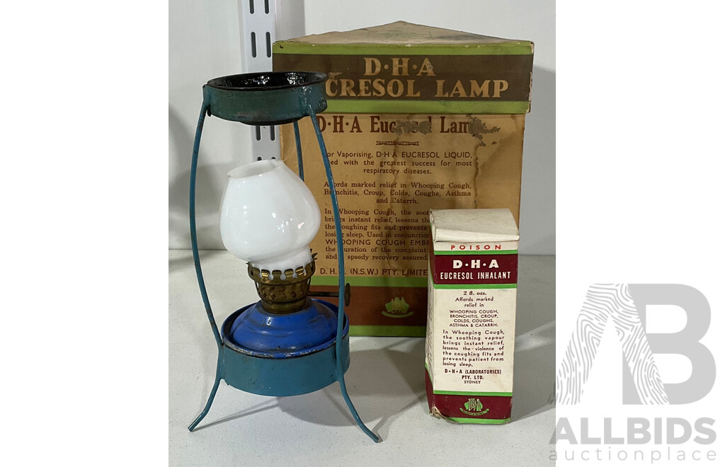 VIntage D H a Eucresol Inhaler Lamp in Original Box