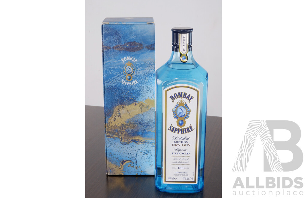 Bombay Saphire Vapour Infused Gin 1 Litre Bottle in Presentation Box