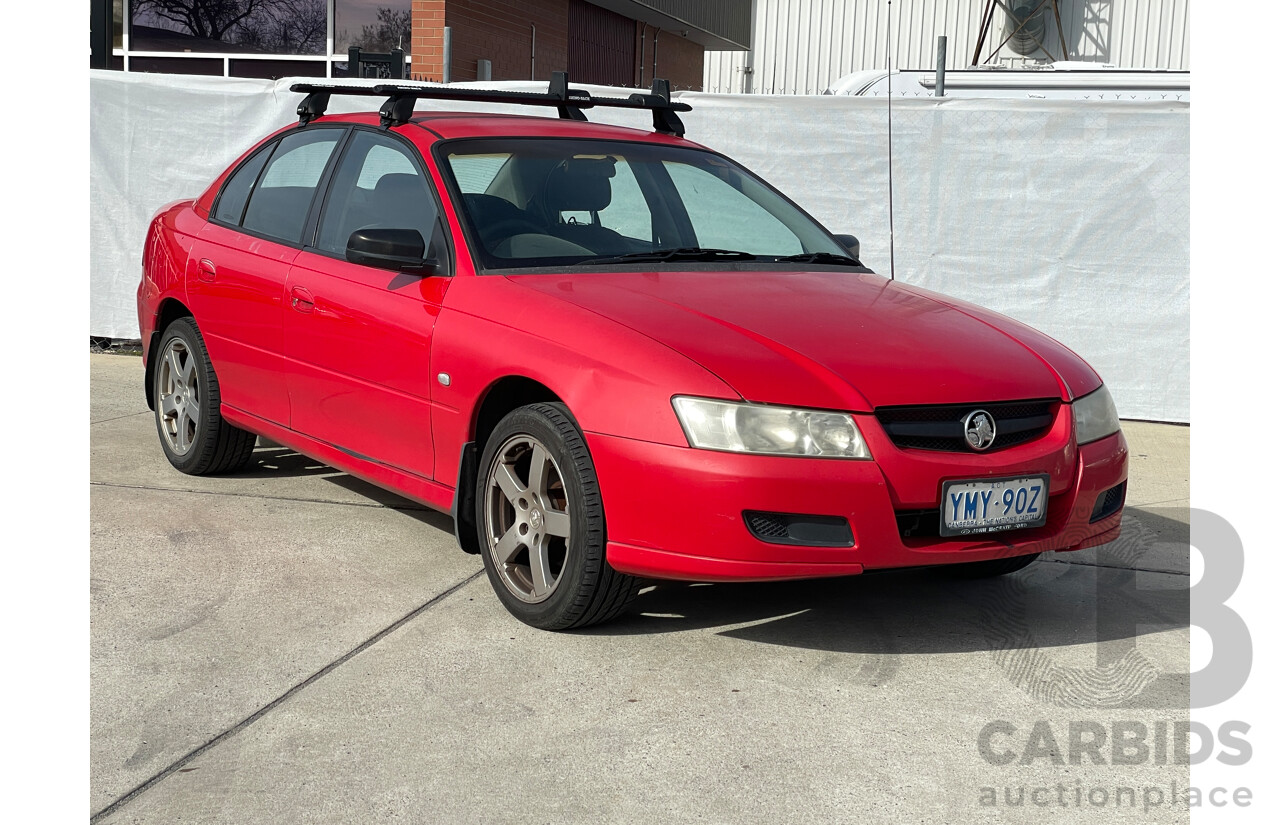 11/2005 Holden Commodore Executive VZ 4d Sedan Red 3.6L