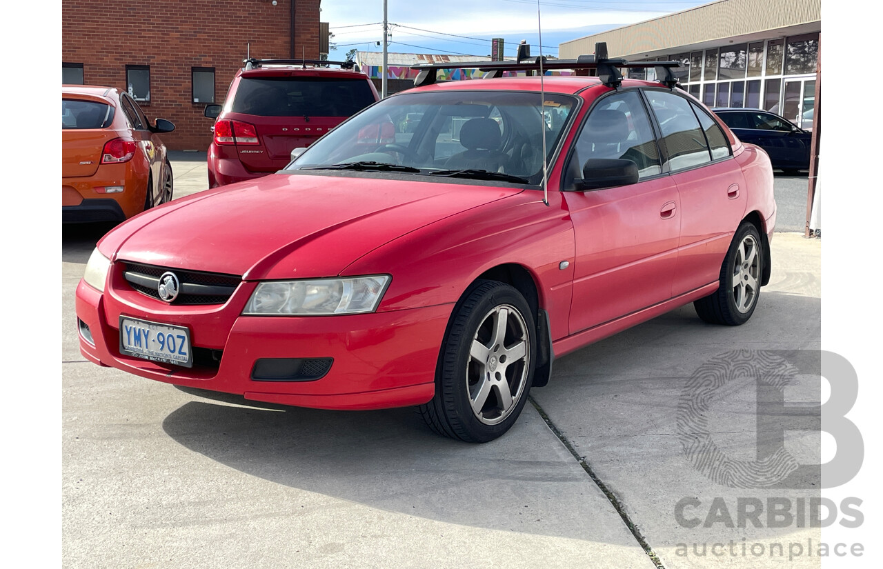 11/2005 Holden Commodore Executive VZ 4d Sedan Red 3.6L