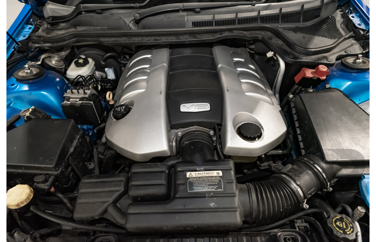 5/2009 Holden Commodore SS-V SE VE MY10 Utility Blue 6.0L V8
