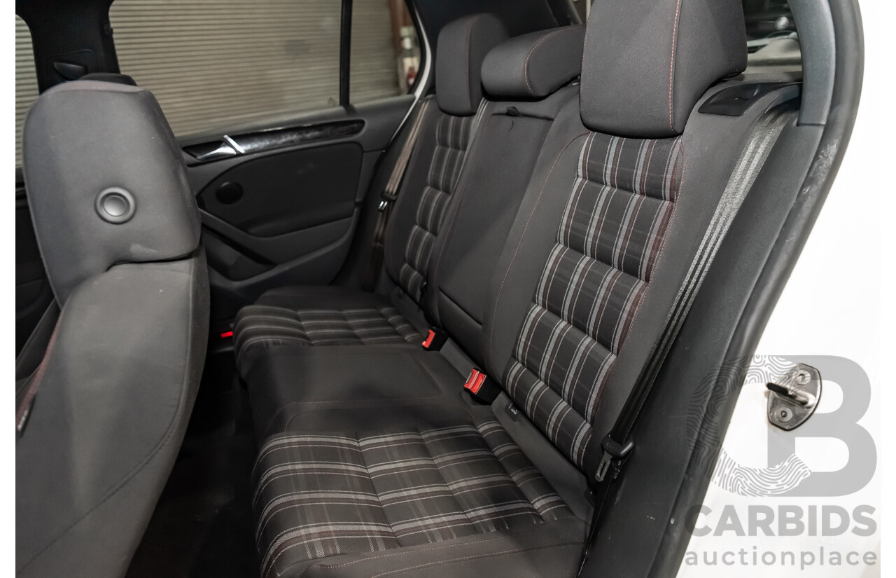 8/2011 Volkswagen Golf GTi 1K MY11 5d Hatchback White 2.0L Turbo