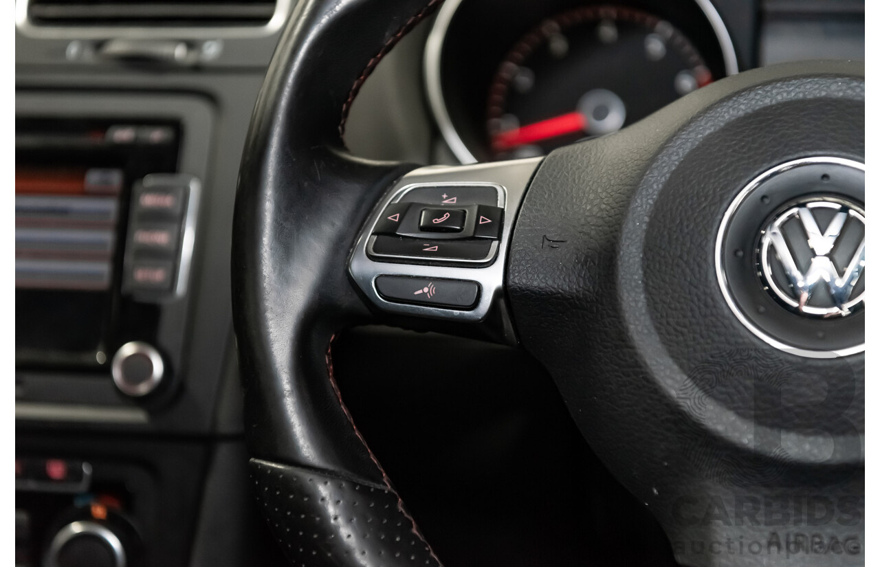 8/2011 Volkswagen Golf GTi 1K MY11 5d Hatchback White 2.0L Turbo
