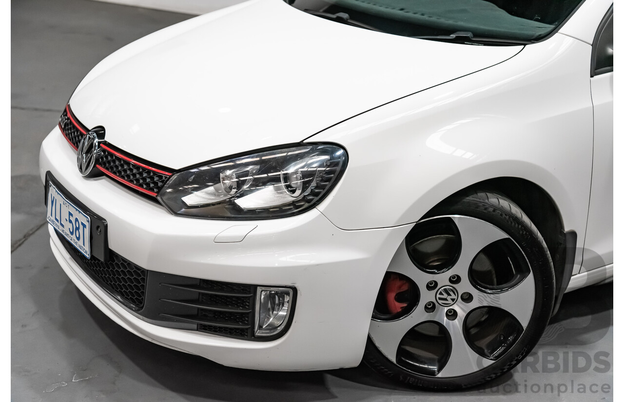 8/2011 Volkswagen Golf GTi 1K MY11 5d Hatchback White 2.0L Turbo