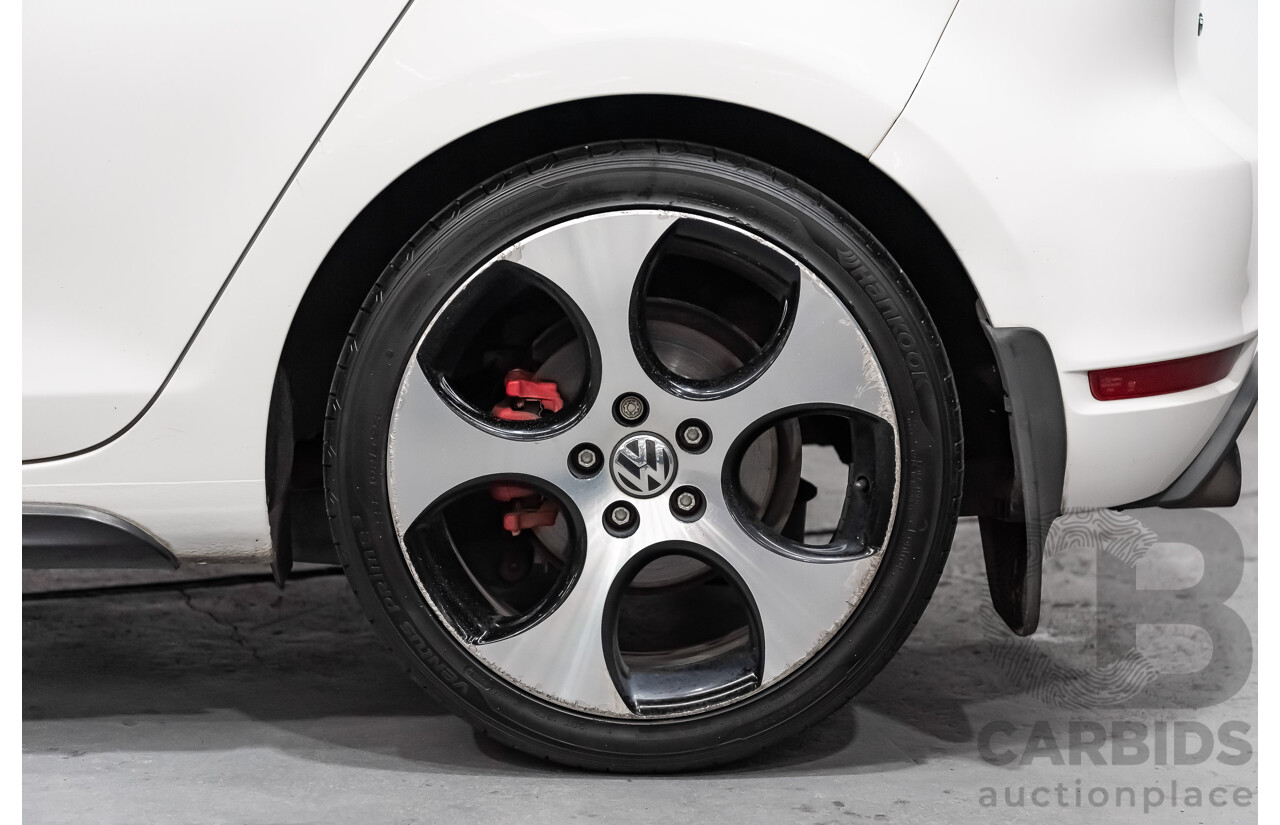 8/2011 Volkswagen Golf GTi 1K MY11 5d Hatchback White 2.0L Turbo