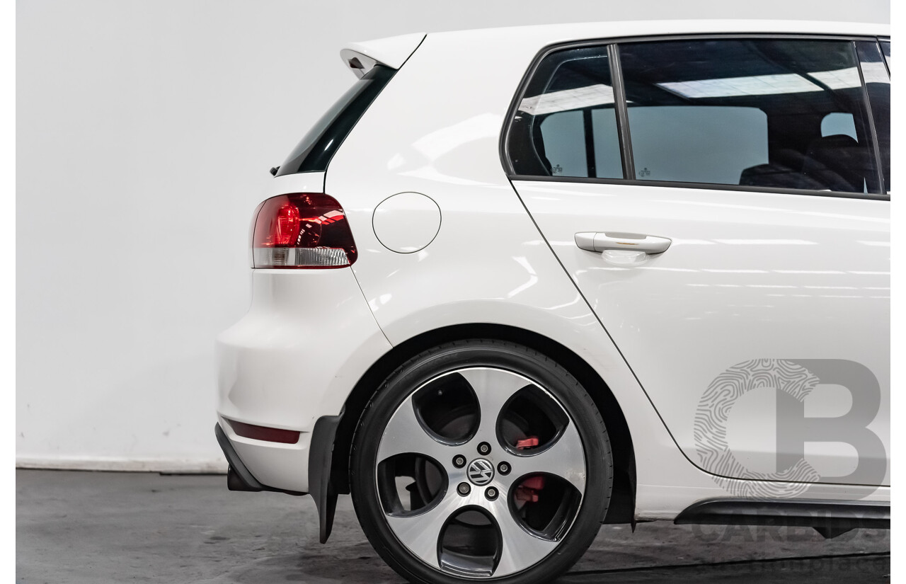 8/2011 Volkswagen Golf GTi 1K MY11 5d Hatchback White 2.0L Turbo