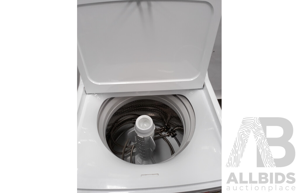 Fisher & Paykel 7kg Top Load Washing Machine