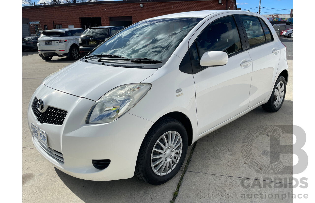 9/2007 Toyota Yaris YR NCP90R 5d Hatchback White 1.3L