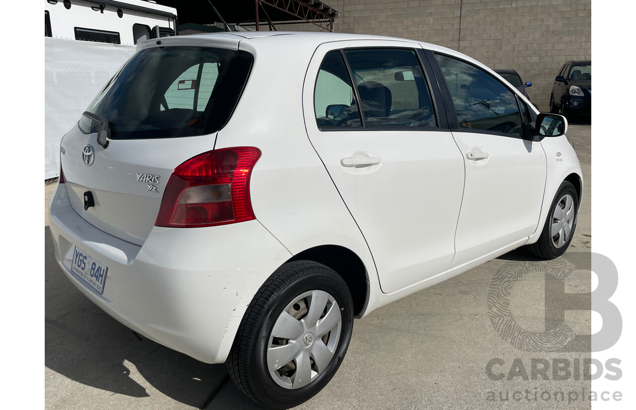 9/2007 Toyota Yaris YR NCP90R 5d Hatchback White 1.3L