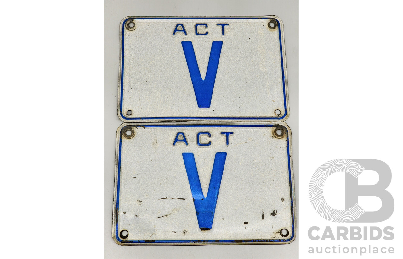 ACT Single Letter Motor Vehicle Number Plate - V