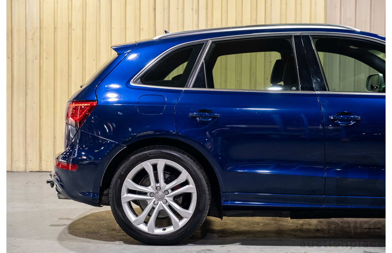 10/2013 Audi SQ5 3.0 TDI Quattro (AWD) 8R MY14 5d Wagon Blue Metallic Turbo Diesel V6 3.0L