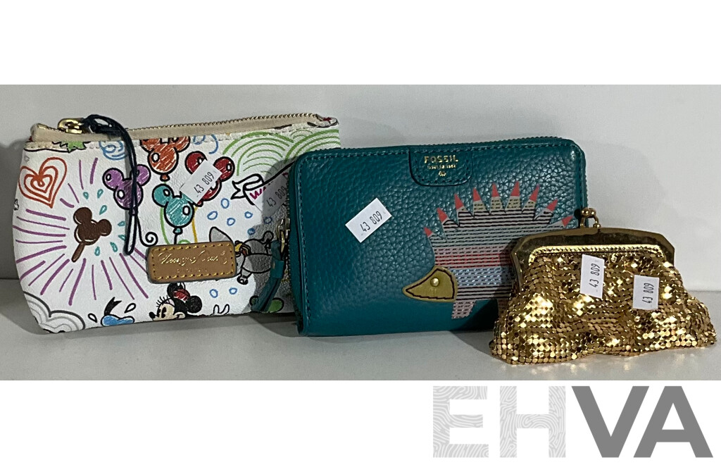 Dooney and bourke disney on sale clutch