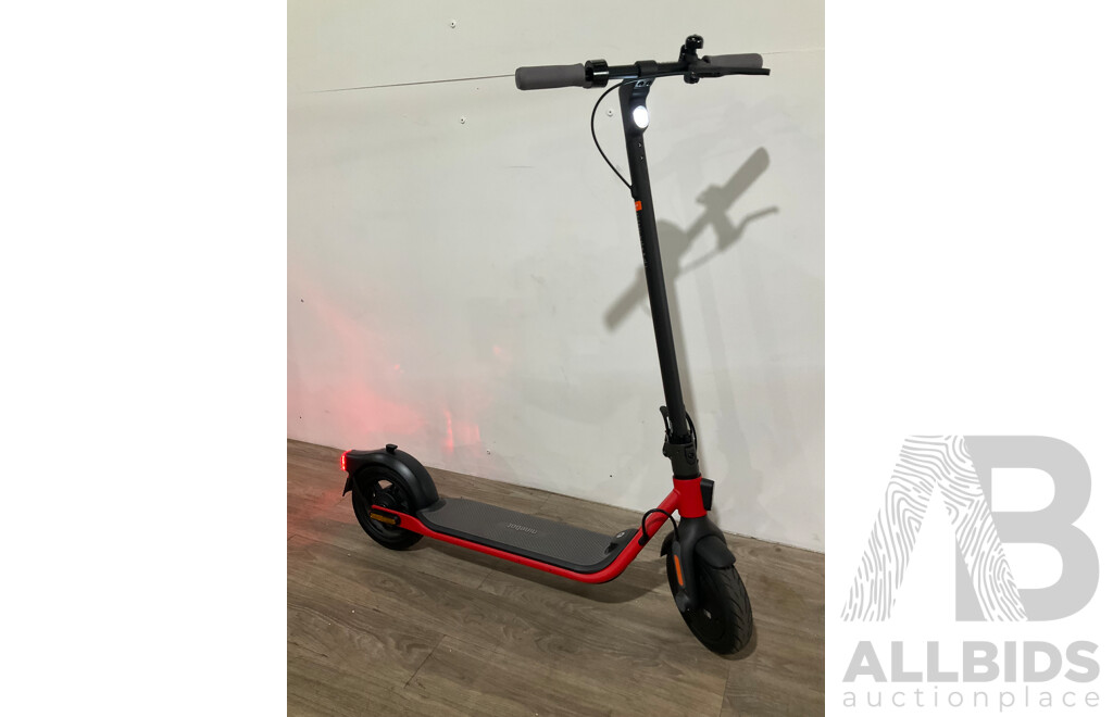 SEGWAY Ninebot D18U Kickscooter (Red/black) - Estimated ORP $699