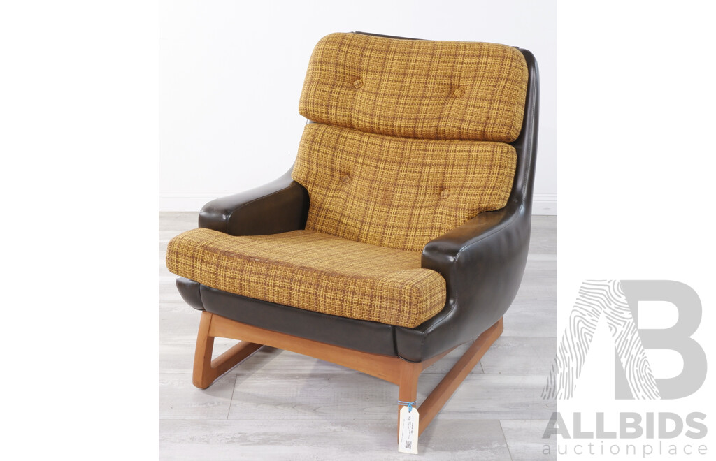 Retro Armchair with Timber Sleigh Legs