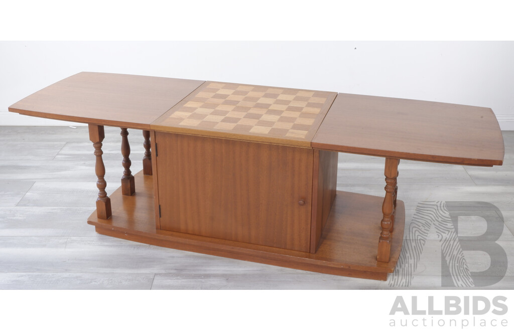 Retro Coffee Table with Intergrated Chess Board Extension
