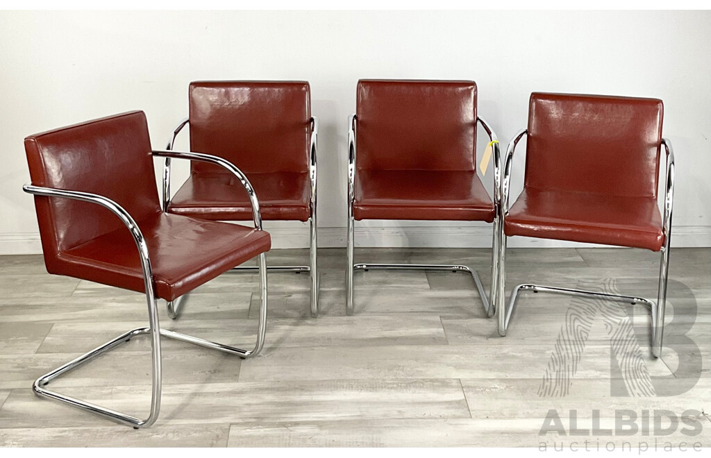 Set of Four Brno Style Canter Leaver Chair
