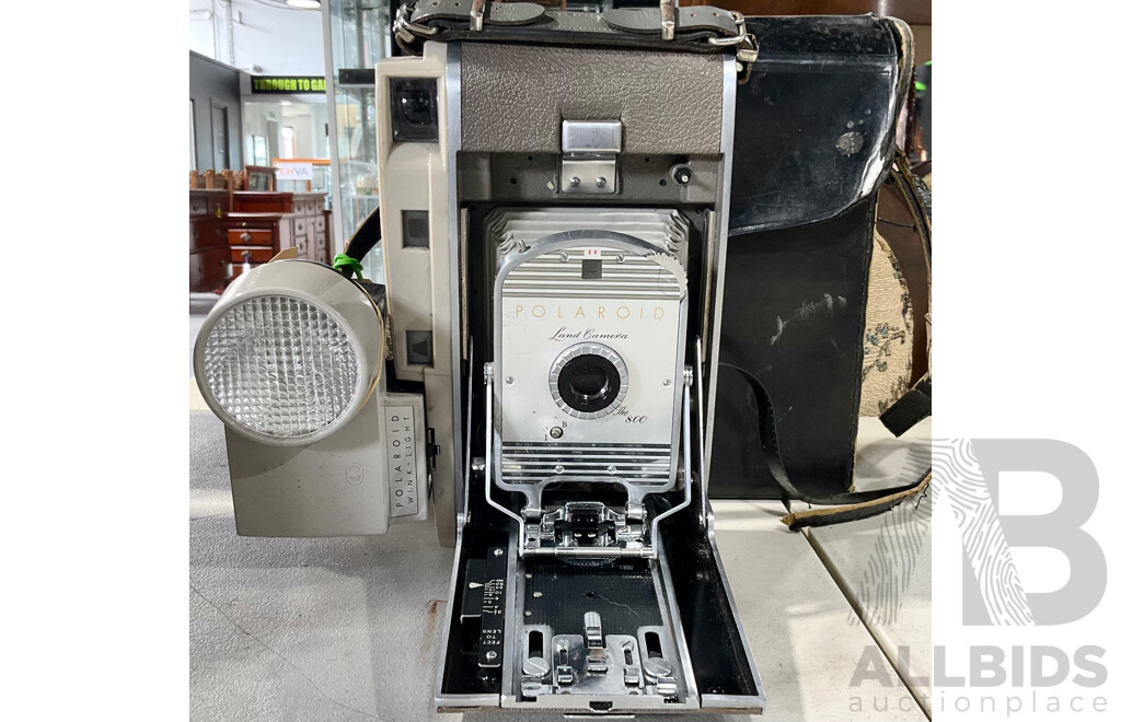 Vintage Polaroid Land Camera the 800