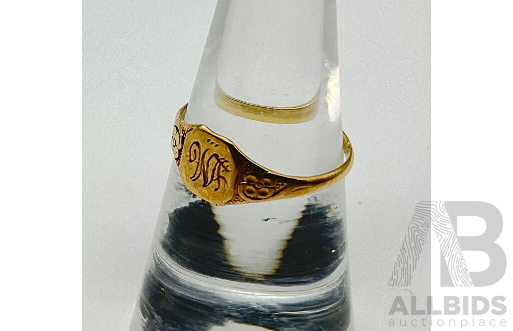 Vintage 10 CT Gold Signet Ring, Size L -  1.20 Grams