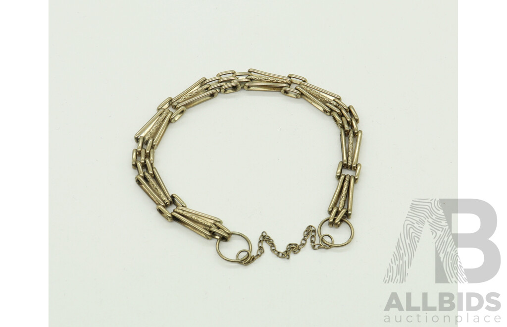 9ct Vintage Gate Bracelet with Safety Chain, 20cm, 10.34 Grams, Missing Padlock
