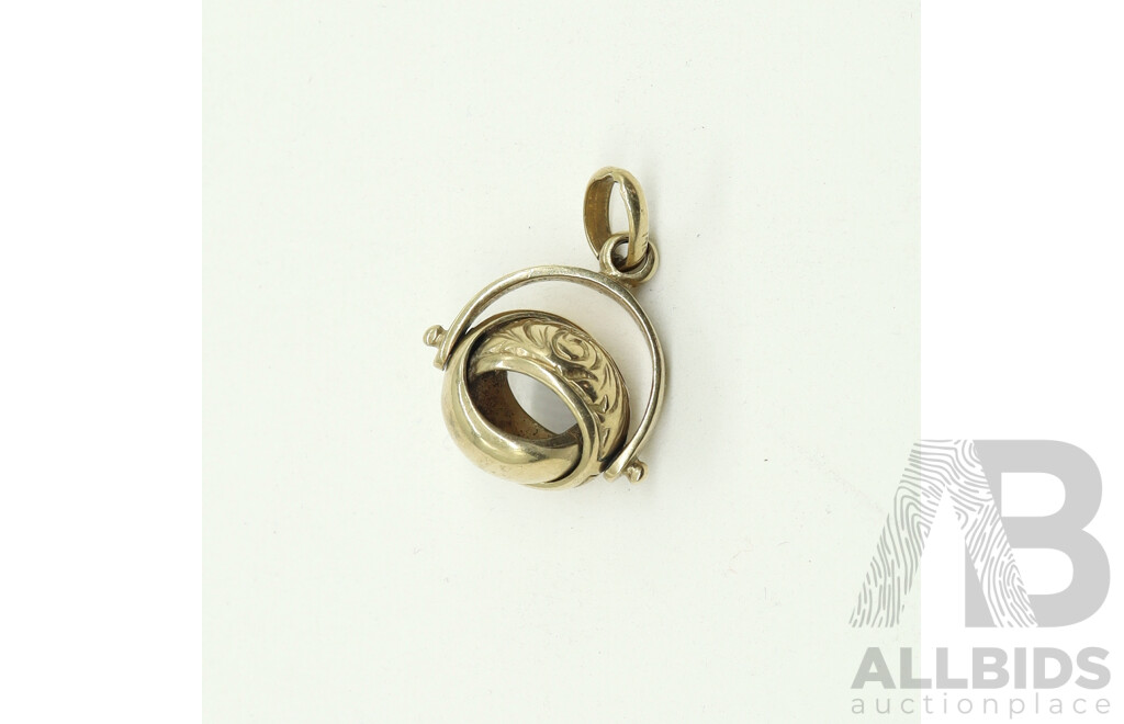 9ct Vintage Ring Spinner Pendant, 4.14 Grams