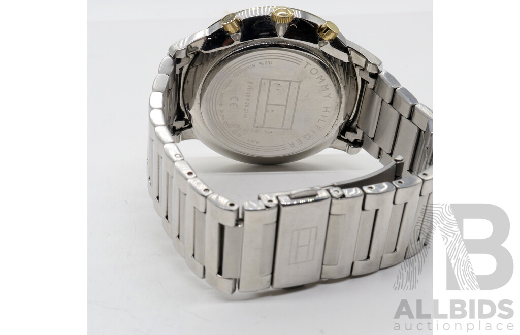 Tommy Hilfiger Watch, 50mm Casing, 30M/3ATM, Stainless Steel