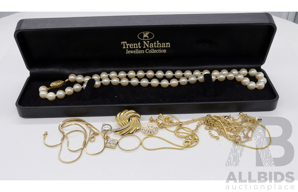 Trent Nathan 8mm Faux Pearl Strand with GP Clasp with Collection of Other Gold Plated Jewellery