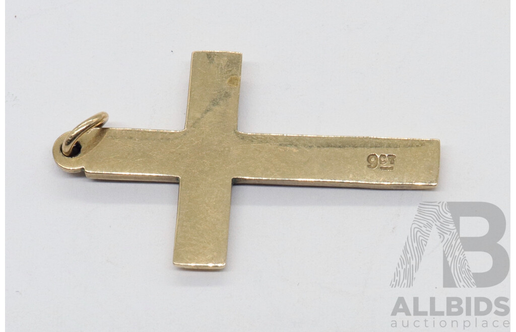 9ct Etched Crucifix Cross Pendant, 25mm X 17.5mm, 2.31 Grams, Hallmarked 9CT