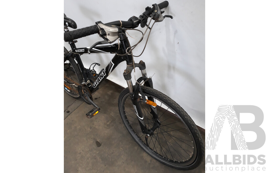 Giant Rincon 8 Speed Mountain Bike