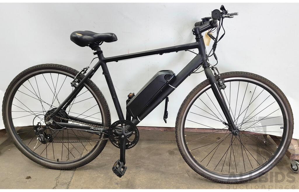 7 Speed Black Road E-Bike